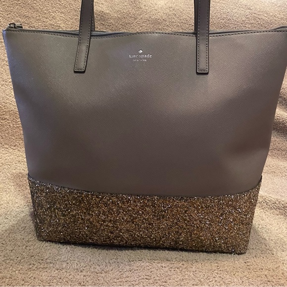 Silver Glitter Kate Spade Tote 🤍 - Picture 3 of 6